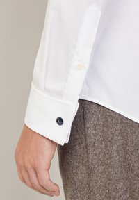 Hackett London Svečana košulja - white