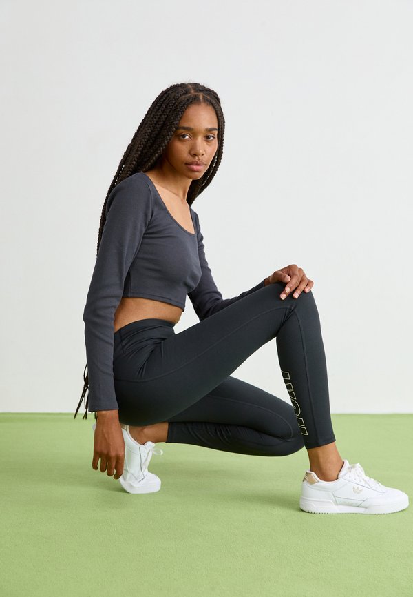 EVERYDAY FLOW - Leggings3