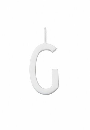 Silberner metallischer Buchstabe G-Anhänger mit einer kleinen Schlaufe oben zum Anbringen an einer Kette oder Halskette.