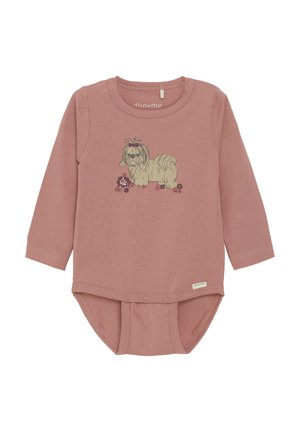 Långärmad rosa bodysuit i mjuk bomull, med en grafisk design av en hund med blommor nedanför. Tryckknappar i botten för enkelt påklädande.