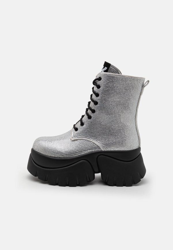 THE TWILIGHT VAMPIRE SKIN PLATFORM GLITTERING BOOTS - Lace-up ankle boots - silver