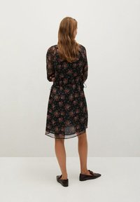 Mango Denní šaty - mottled black