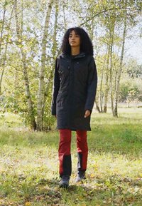 Klättermusen ALFHEIM JACKET - Casaco de inverno - raven