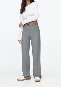 PULL&BEAR Spodnie materiałowe