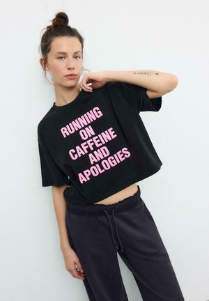 CAFFEINE - T-shirt con stampa - black