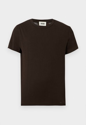 Brown short-sleeve t-shirt made of cotton, featuring a round neck and a simple design without patterns or accents.