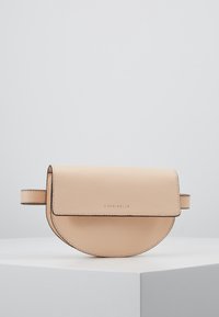 Coccinelle Ledvinka - nude