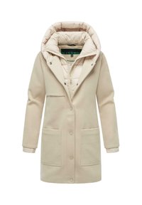 Manteau beige avec une capuche matelassée amovible, deux poches avant et une fermeture à boutons. Le tissu a une texture lisse et mate.