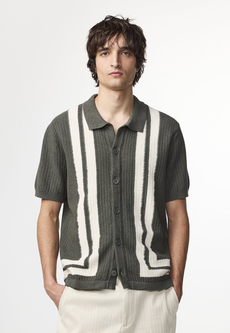 NN.07 - Chemise - croc green, Agrandir