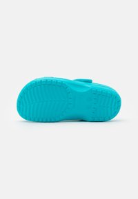 Crocs CLASSIC UNISEX - Mulas - digital aqua