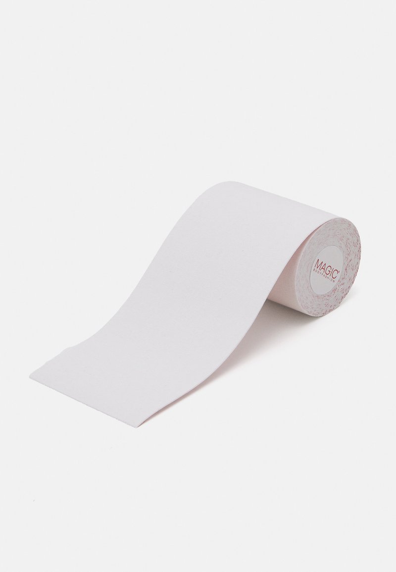 Rollo de tela adhesiva blanca con una textura suave y un ligero brillo; marca visible en el lado interior; el borde desenrollado muestra un acabado cortado.