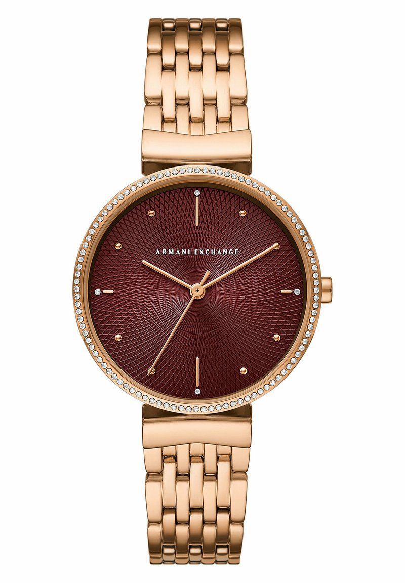 Goldfarbene Uhr mit einem bordeauxfarbenen strukturierten Zifferblatt, diamantähnlichen Akzenten um die Lünette und einem Armband mit polierter Oberfläche.