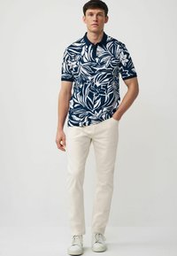 Next STANDARD - Polotričko - mottled blue