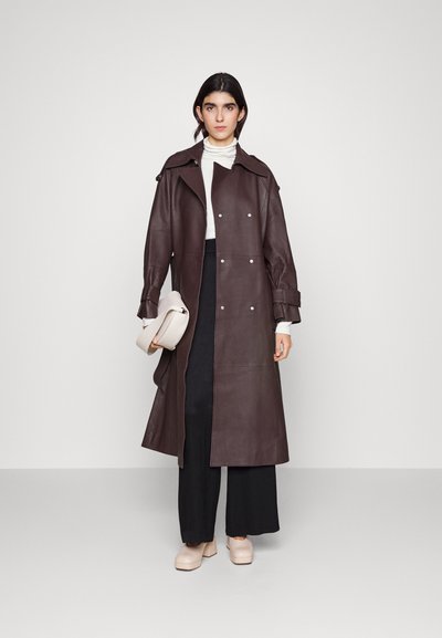 IVY OAK LILITH - Gabardina - bordeaux