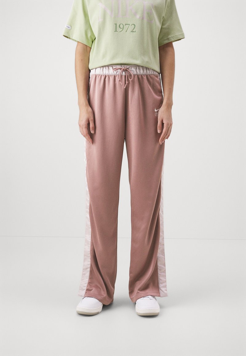 Nike Sportswear AIR BREAKAWAY PANT - Teplákové kalhoty - smokey mauve