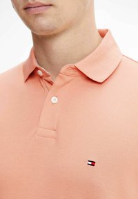 Tommy Hilfiger REGULAR - Poloshirt - lobster