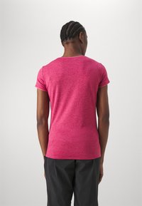 Vaude WOMENS ESSENTIAL - Paprasti marškinėliai - rich pink