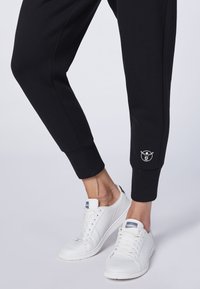 Chiemsee Teplákové kalhoty - black