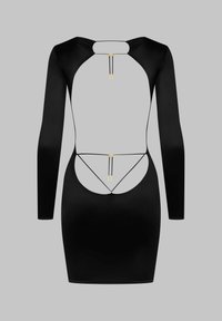 Robe noire à manches longues avec une silhouette ajustée, décolleté dans le dos profond, accents en métal doré et texture lisse.