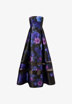 Kwiecista wieczorowa suknia w kolorze czarnym z fioletowymi i niebieskimi wzorami, bez ramiączek, z usztywnianą górą i pełną, objętościową spódnicą.