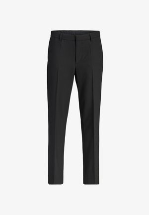 Μαύρο tailored παντελόνι με πιέτες μπροστά, θηλιές για ζώνη και ίσια γραμμή, απομονωμένο σε λευκό φόντο.