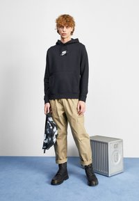 Nike Sportswear Kapuzenpullover - black black