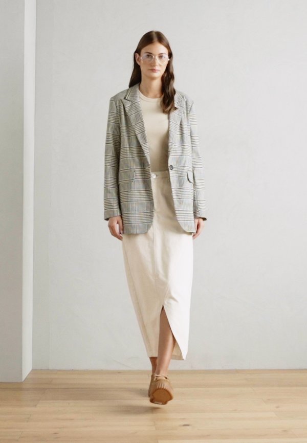 TORHILL BEE - Casual lace-ups - light tan3