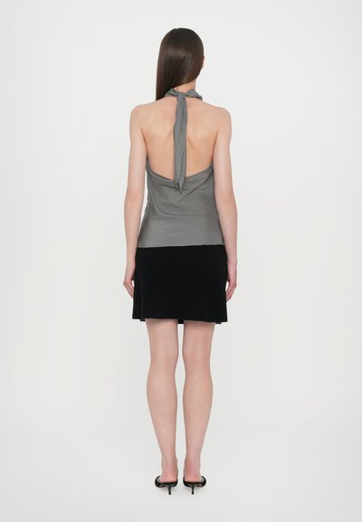 CLOSED HALTER NECK - Camicetta - led grey