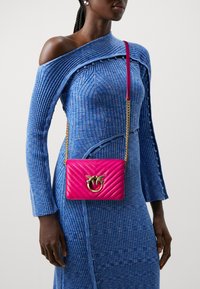 Pinko - LOVE CLICK MINI - Across body bag - pink Thumbnail Image 1