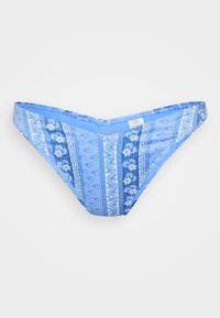 Helle blaue Bikini-Hose mit einem Blumen- und Streifenmuster, aus dehnbarem Stoff, mit einem niedrigen Bund und minimaler Bedeckung.