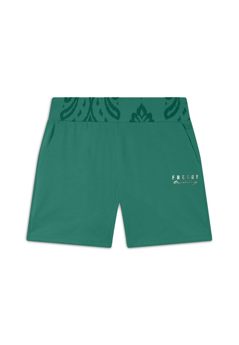 Pantaloni corti in cotone color teal con una cintura decorativa a motivo, dotati di tasche laterali e di un logo metallico sulla gamba sinistra.