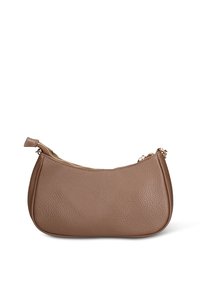 Borsa a mano in pelle marrone con finitura testurizzata, forma curva e dettaglio con cerniera dorata. Design compatto adatto agli oggetti essenziali.