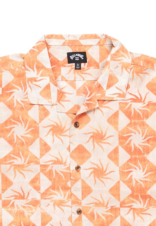 VACAY  - Shirt - ngg3