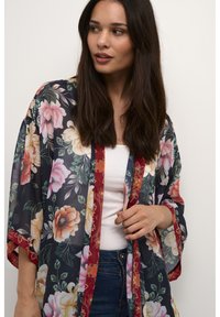 Cream CRNIOKI KIMONO - Letná bunda - black flower field