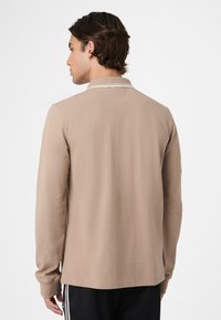 Fila APPAREL BIELLA REGULAR TIPPED - Poloshirt - taupe gray