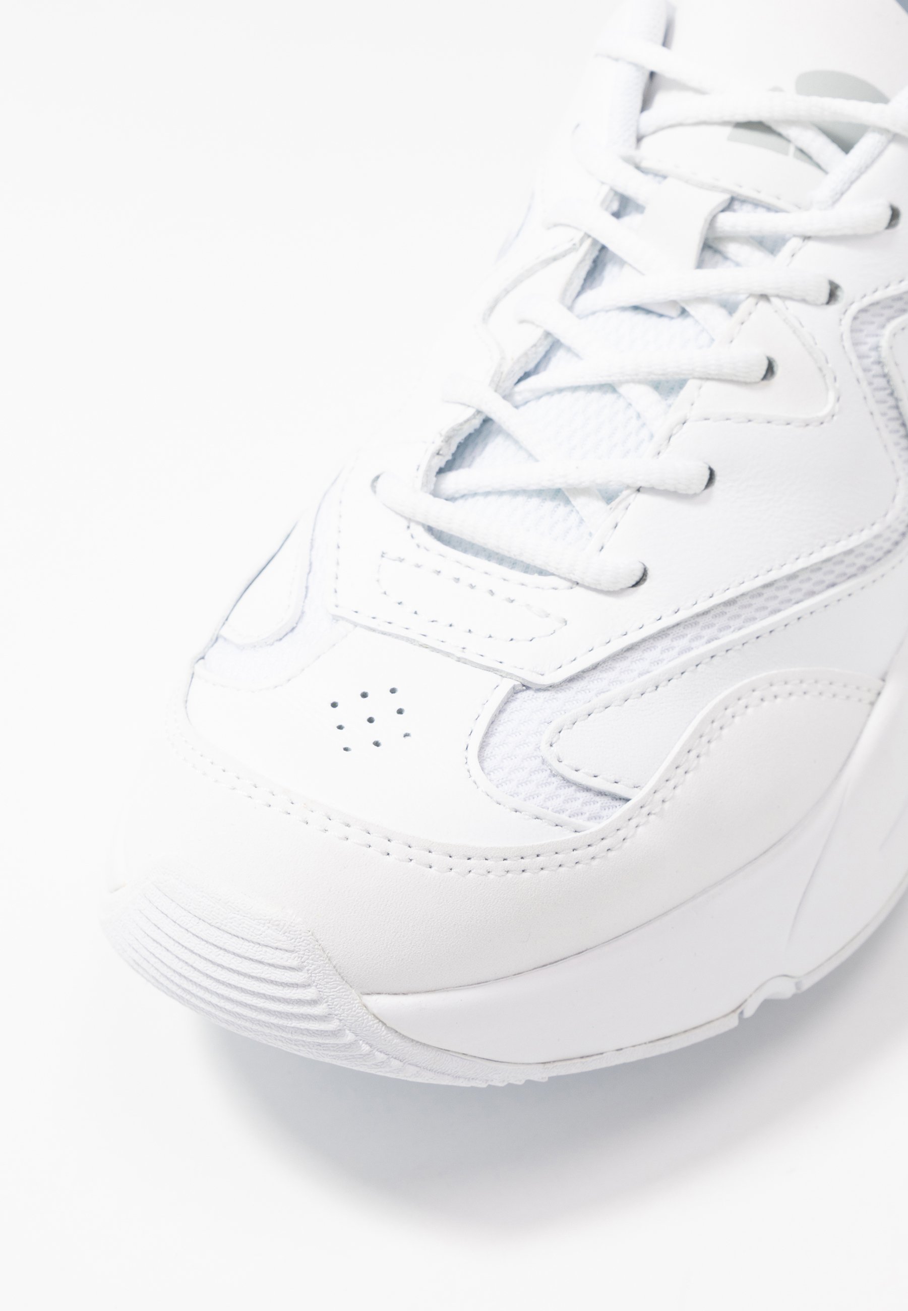INDUS Sneakers white INDUS Sneakers white