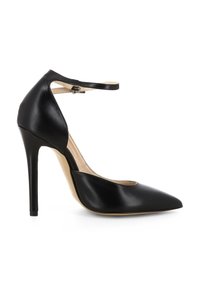 Stivaletti neri in pelle con tacco alto, caratterizzati da una fascia alla caviglia, punta affilata e una silhouette elegante con una soletta beige. Texture liscia e finitura lucida.