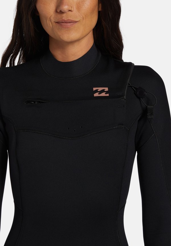 CHEST - Wetsuit - blk3