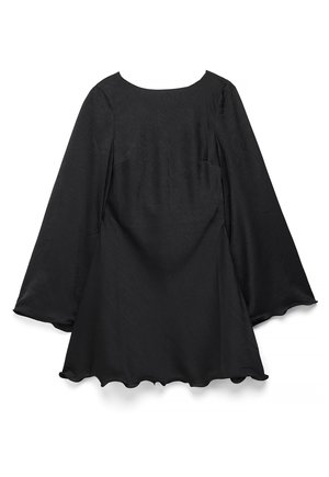 Juoda ilgomis rankovėmis palaidinė su lygiu paviršiumi, apvalia iškirpte ir banguotu apvadu. Turi laisvo kirpimo modelį ir subtilią raštą.