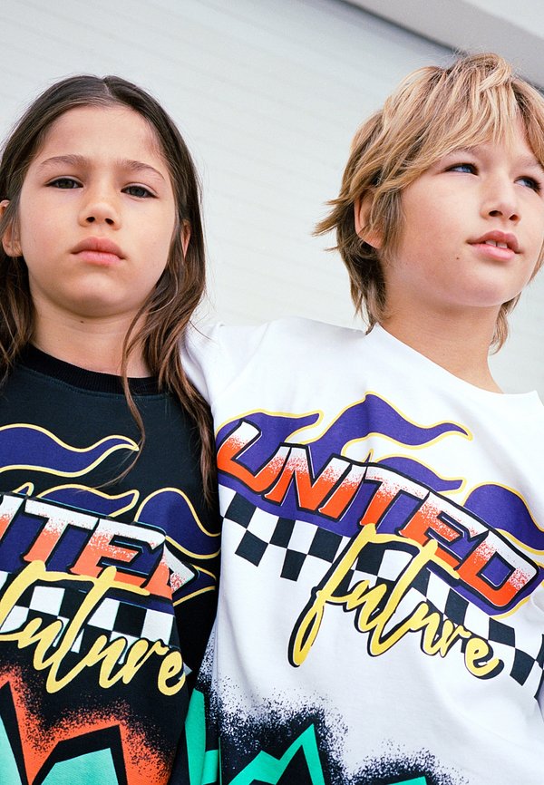 RODNEY UNISEX - Print T-shirt - united future2