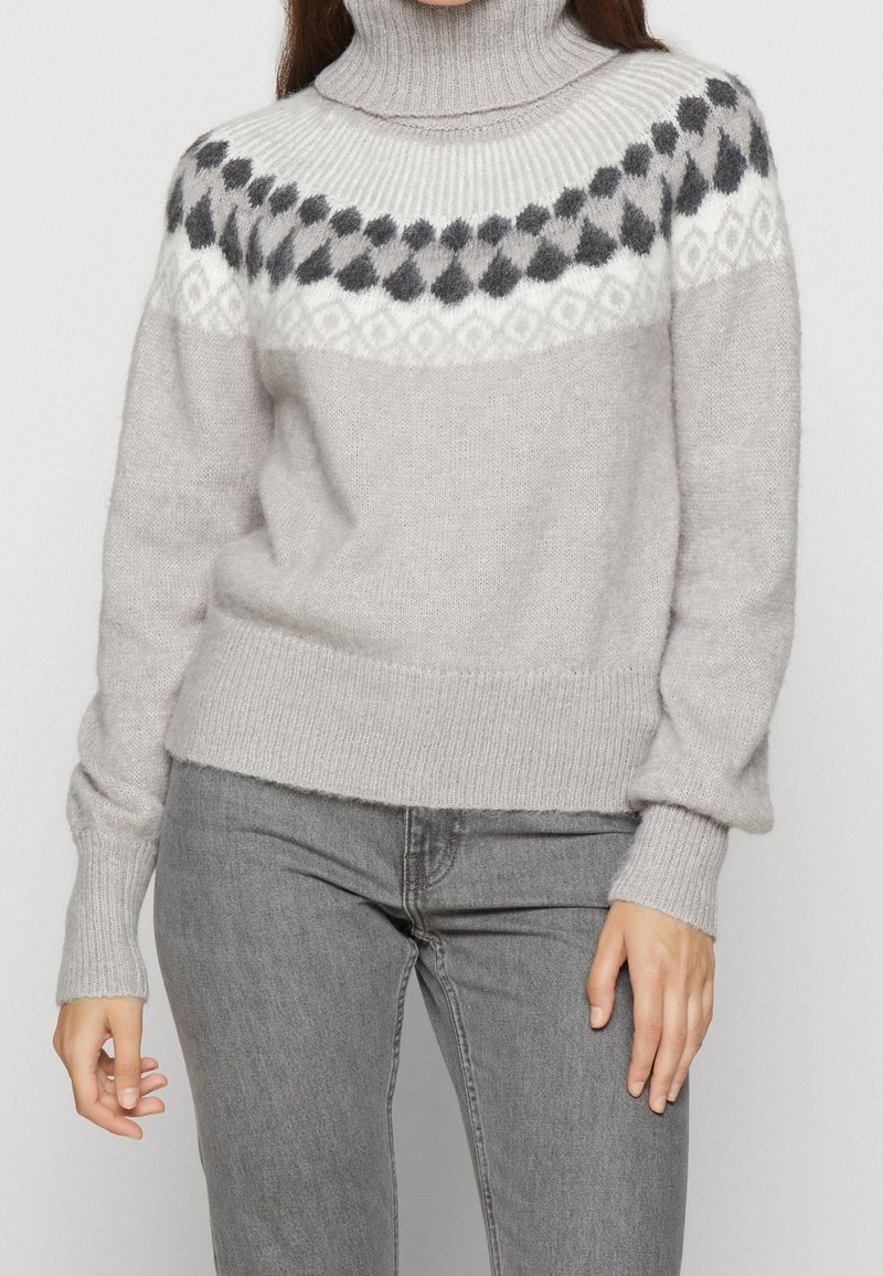 Pieces Strickpullover - off-white