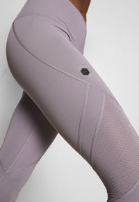 Under Armour Tights - purple