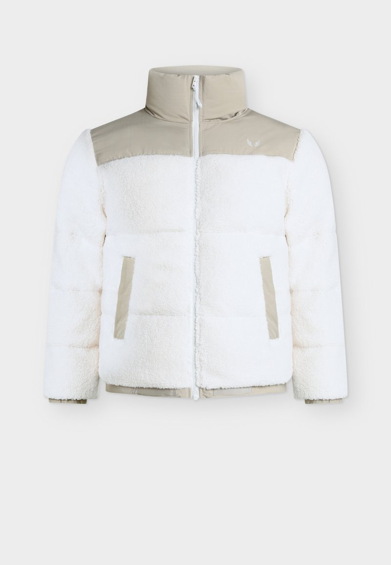 Λευκό τζάκετ από φλις με μπεζ πάνελ στους ώμους, ψηλό γιακά, δύο κάθετες μπροστινές τσέπες και μπροστινό φερμουάρ.