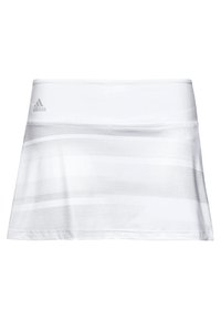 Falda deportiva blanca con una textura suave, que presenta rayas horizontales y una cinturilla elástica, adornada con un logo gris de Adidas.