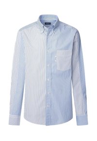 Camisa de botones a rayas que presenta rayas verticales en azul y blanco, un bolsillo en el pecho y un collar clásico. Tejido de algodón con textura suave.