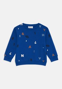 Sudadera azul de manga larga para niños con letras, números y símbolos multicolores dispersos en varias tipografías.