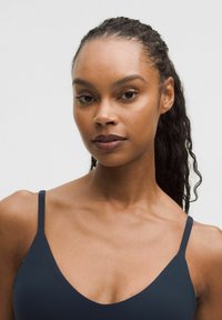 lululemon FOCUSER™ SCOOPNECK A/B - Sportski grudnjak s blagom potporom - true navy