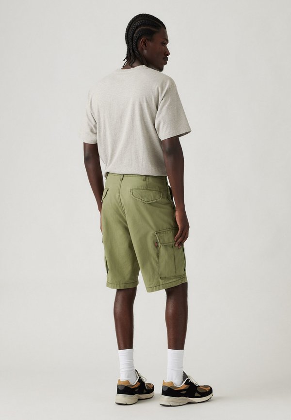 CARRIER CARGO - Shorts - olive night2