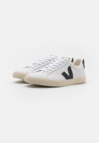 Veja ESPLAR LOGO - Zapatillas - extra white/black