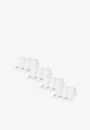 Weiße Knöchelsocken aus weichem Stoff mit geripptem Muster, auf der Seite mit einem kleinen schwarzen Logoakzent ausgestattet. Das Set enthält mehrere Paare.